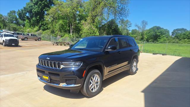 2025 Jeep Grand Cherokee GRAND CHEROKEE L LAREDO X 4X4
