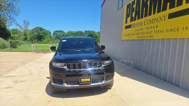 2025 Jeep Grand Cherokee GRAND CHEROKEE L LAREDO X 4X4