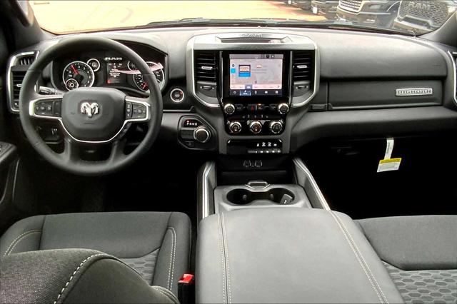 2025 RAM Ram 1500 RAM 1500 BIG HORN CREW CAB 4X2 57 BOX