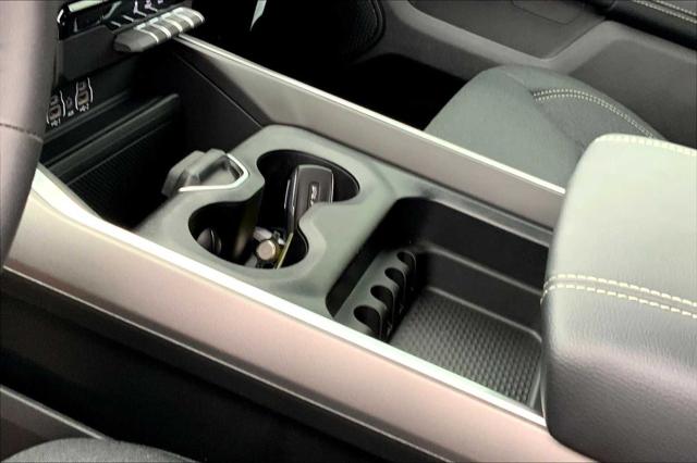 2025 RAM Ram 1500 RAM 1500 BIG HORN CREW CAB 4X2 57 BOX