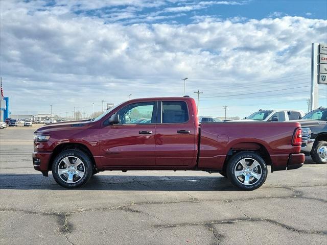2025 RAM Ram 1500 RAM 1500 TRADESMAN QUAD CAB 4X2 64 BOX