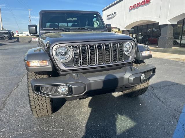 2025 Jeep Gladiator GLADIATOR NIGHTHAWK 4X4 2025 Jeep Gladiator GLADIATOR NIGHTHAWK 4X4
