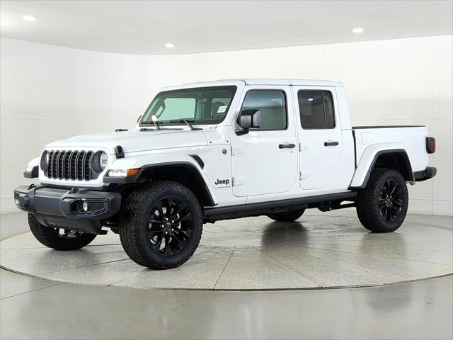 2025 Jeep Gladiator GLADIATOR NIGHTHAWK 4X4