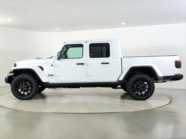 2025 Jeep Gladiator GLADIATOR NIGHTHAWK 4X4