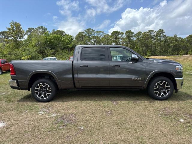 2025 RAM Ram 1500 RAM 1500 LARAMIE CREW CAB 4X4 64 BOX