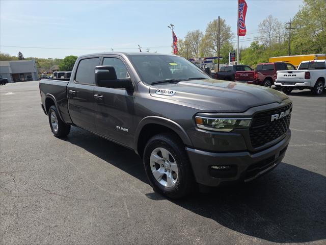 2025 RAM Ram 1500 RAM 1500 BIG HORN CREW CAB 4X4 64 BOX