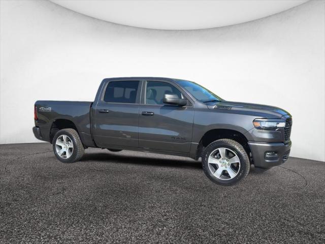 2025 RAM Ram 1500 RAM 1500 TRADESMAN CREW CAB 4X4 57 BOX