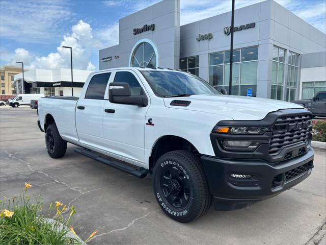 2025 RAM Ram 3500 RAM 3500 TRADESMAN CREW CAB 4X4 8 BOX