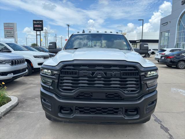 2025 RAM Ram 3500 RAM 3500 TRADESMAN CREW CAB 4X4 8 BOX