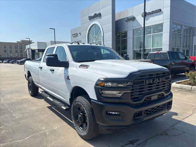 2025 RAM Ram 3500 RAM 3500 TRADESMAN CREW CAB 4X4 8 BOX
