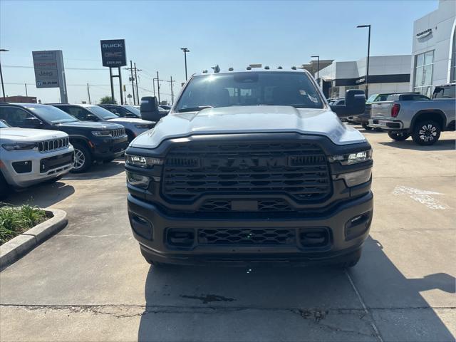2025 RAM Ram 3500 RAM 3500 TRADESMAN CREW CAB 4X4 8 BOX