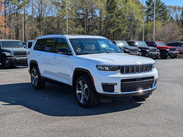 2025 Jeep Grand Cherokee GRAND CHEROKEE L LIMITED 4X4