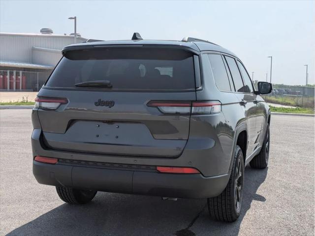 2025 Jeep Grand Cherokee GRAND CHEROKEE L ALTITUDE 4X2