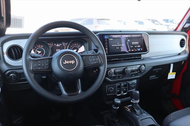 2025 Jeep Gladiator GLADIATOR NIGHTHAWK 4X4