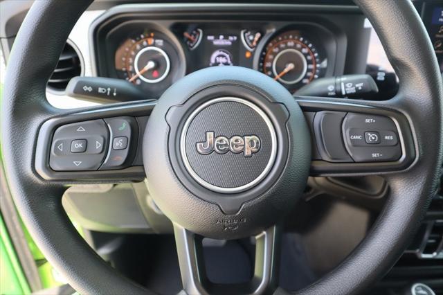 2025 Jeep Gladiator GLADIATOR NIGHTHAWK 4X4