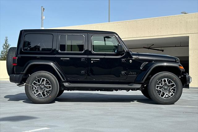 2025 Jeep Wrangler WRANGLER 4-DOOR SAHARA