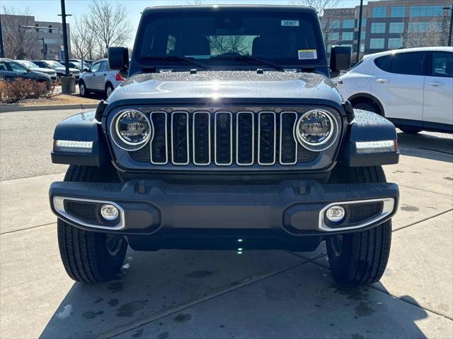 2025 Jeep Wrangler WRANGLER 4-DOOR SAHARA