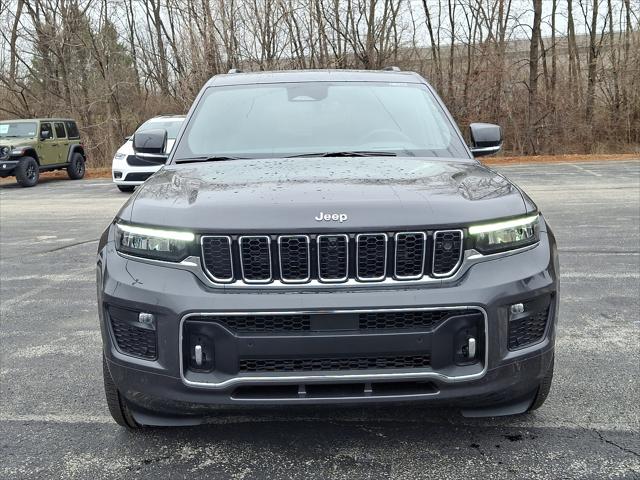 2025 Jeep Grand Cherokee GRAND CHEROKEE L OVERLAND 4X4