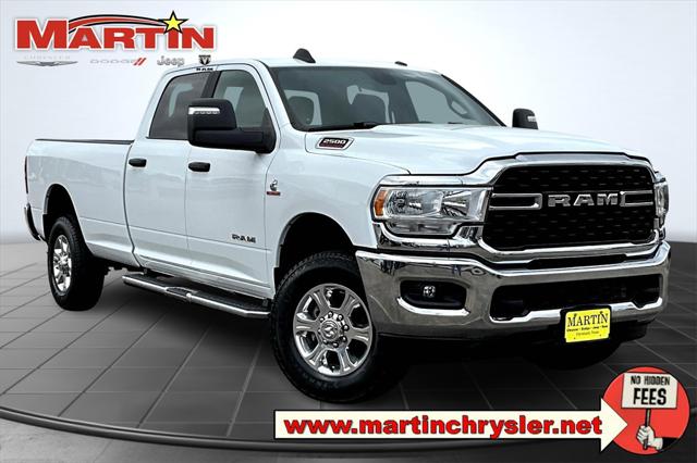 2023 RAM 2500 Big Horn Crew Cab 4x4 8 Box