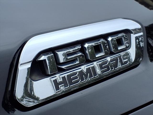 2022 RAM 1500 Lone Star Crew Cab 4x2 57 Box