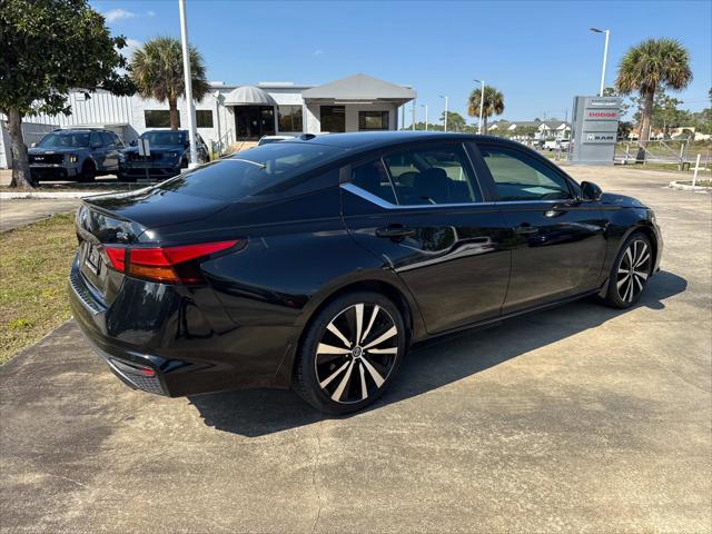2021 Nissan Altima SR FWD