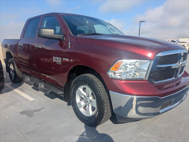 2020 RAM 1500 Classic Tradesman Crew Cab 4x4 57 Box