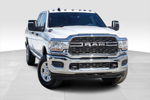 2024 RAM Ram 3500 RAM 3500 TRADESMAN CREW CAB 4X4 8 BOX