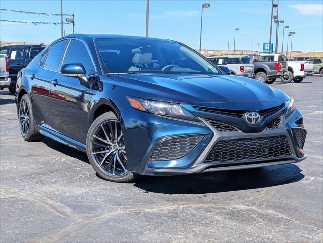 2021 Toyota Camry SE AWD