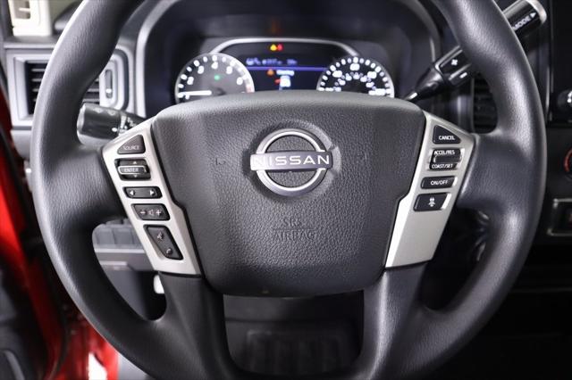 2023 Nissan TITAN Crew Cab SV 4x4