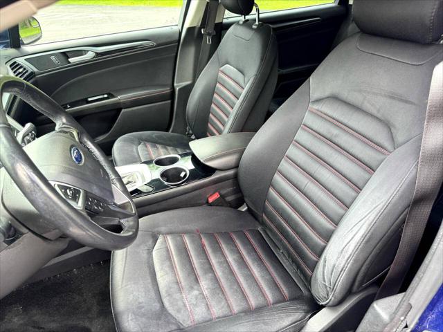 2014 Ford Fusion SE