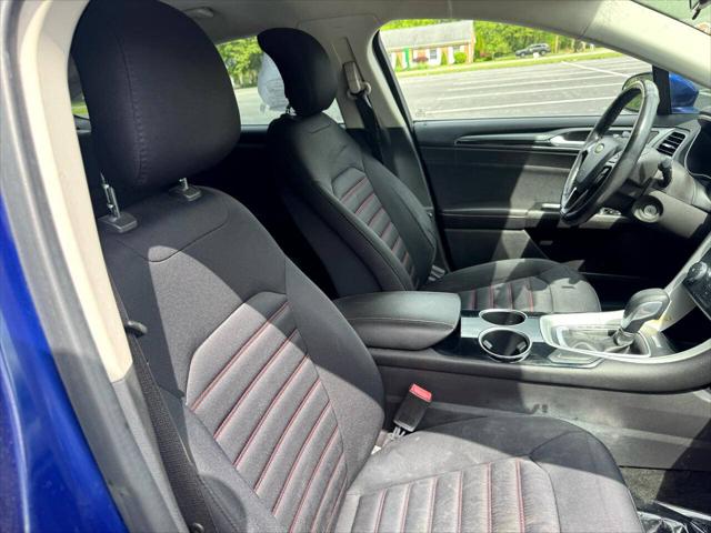 2014 Ford Fusion SE