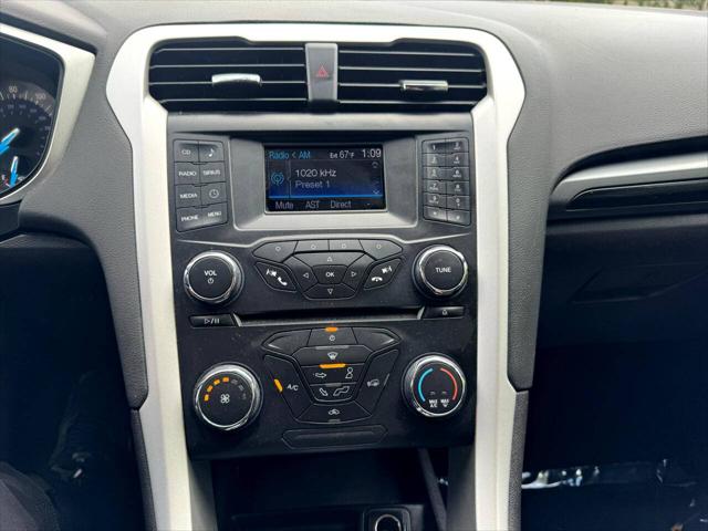 2014 Ford Fusion SE