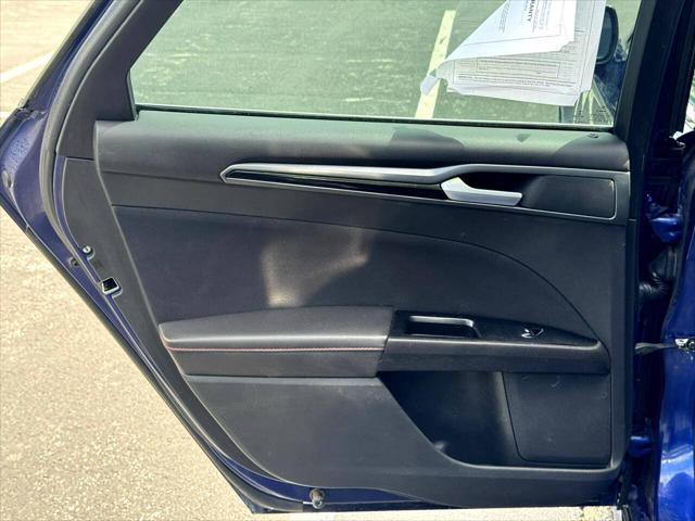 2014 Ford Fusion SE
