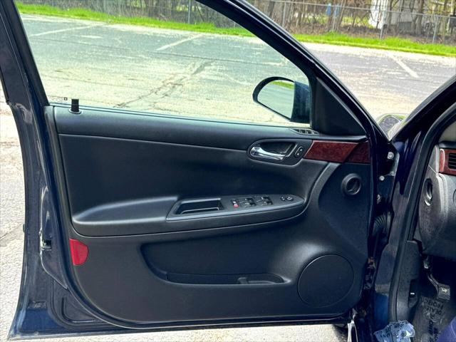 2011 Chevrolet Impala LT