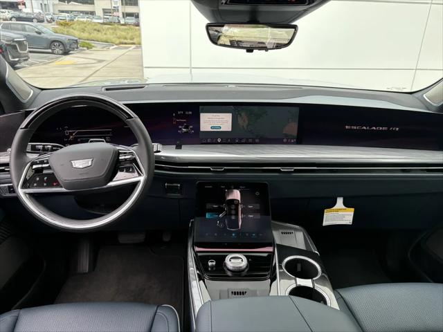 2025 Cadillac Escalade Sport 2