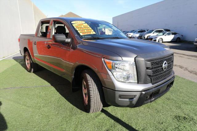 2022 Nissan Titan Crew Cab S 4x2