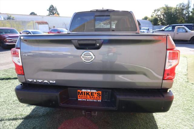 2022 Nissan Titan Crew Cab S 4x2