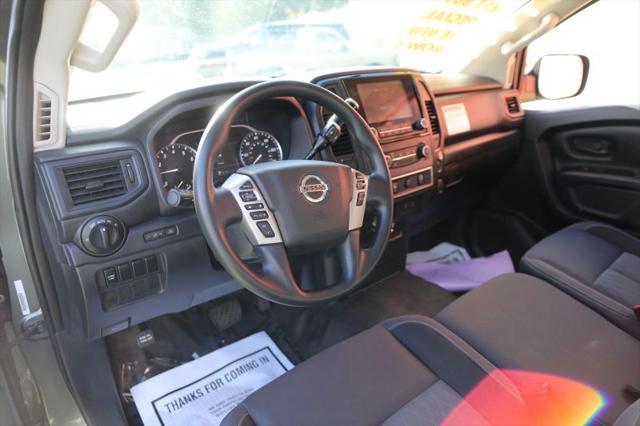 2022 Nissan Titan Crew Cab S 4x2
