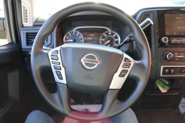 2022 Nissan Titan Crew Cab S 4x2
