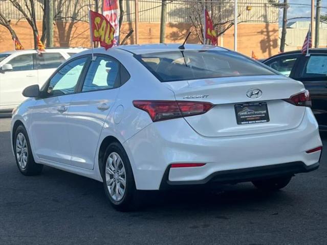 2020 Hyundai Accent SE