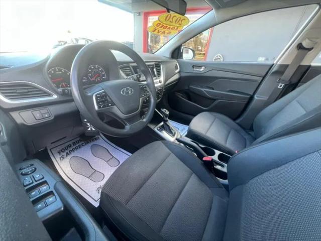 2020 Hyundai Accent SE