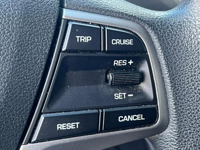 2020 Hyundai Accent SE