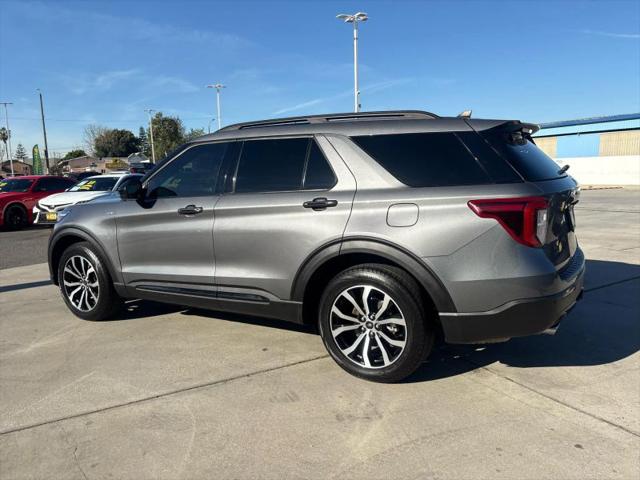 2023 Ford Explorer ST-Line
