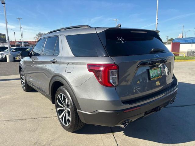 2023 Ford Explorer ST-Line