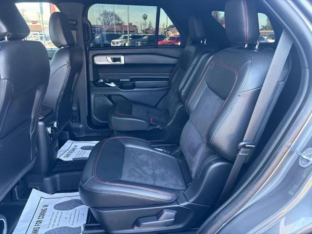 2023 Ford Explorer ST-Line