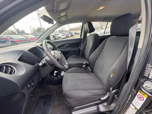 2009 Scion xD Base
