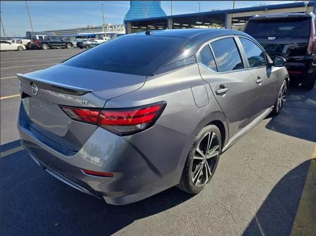 2021 Nissan Sentra SR Xtronic CVT