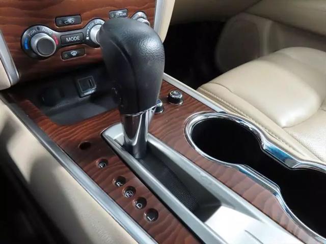 2019 Nissan Pathfinder Platinum