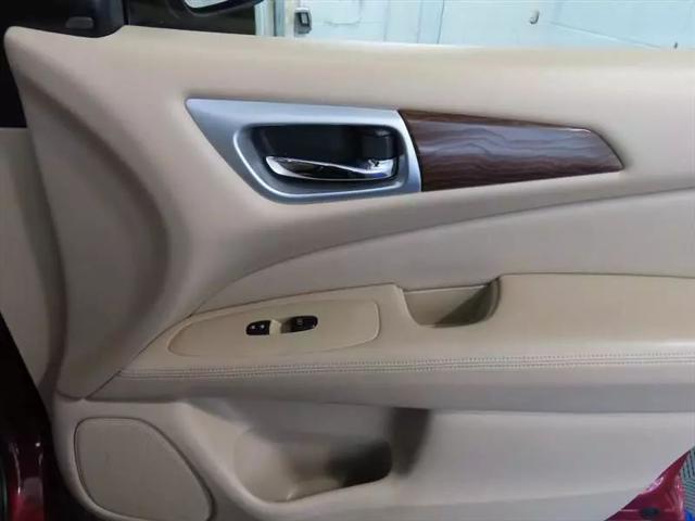 2019 Nissan Pathfinder Platinum