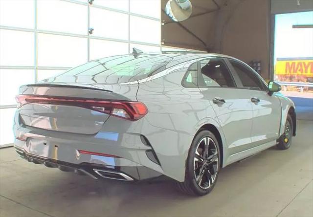 2022 Kia K5 GT-Line
